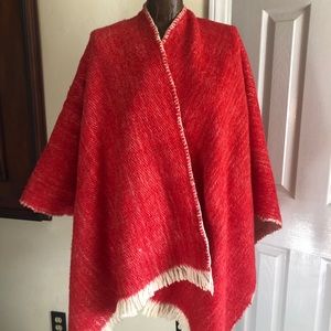 Women’s Vintage Wool Poncho
